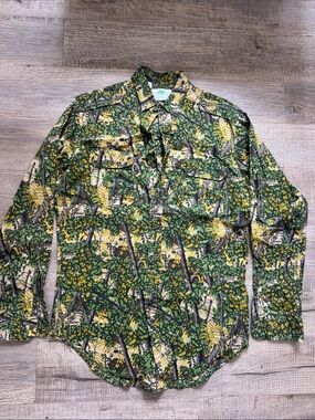 Bushlan camo made in USA vintage men’s button down shirt size M